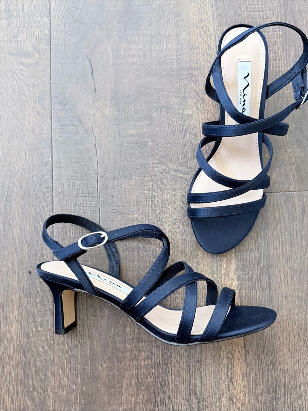 Nina Genaya New Navy Satin Kitten Heel | Size: 6W - Picture 5 of 8